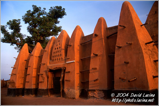 Larabanga Mosque - Larabanga, Ghana