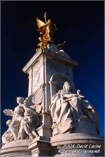 Queen Victoria Monument - Historical London, England