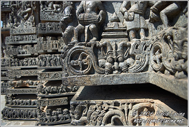 Stunning Carving Of Hoysaleswara Temple - Belur And Halebid, India