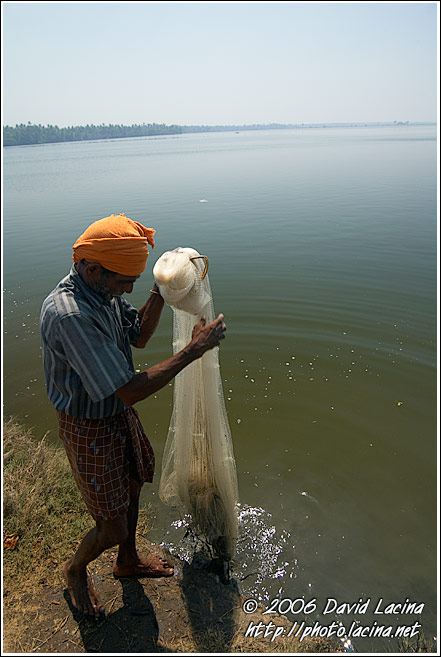 Fisherman And The Net - Cochin (Kochi), India