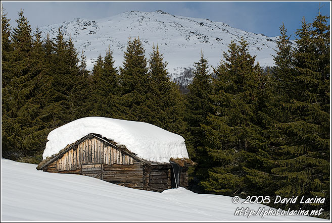 Hut By Kyrkjebøstlabe - Hemsedal In Winter, Norway