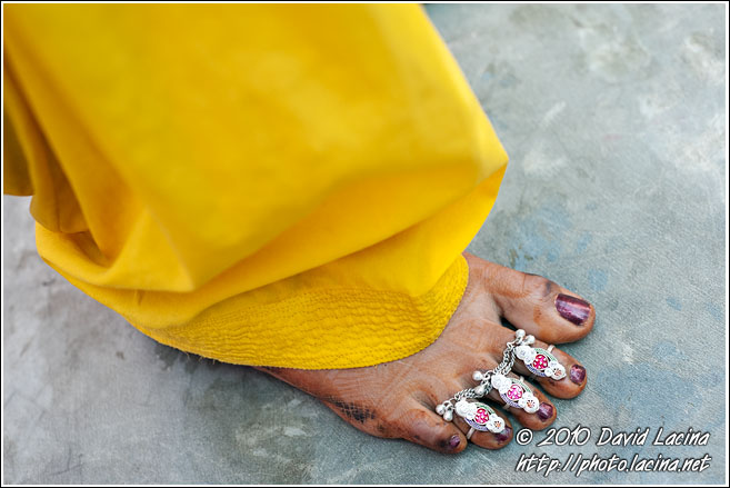 Toe Rings - Jaipur slum dwellers, India