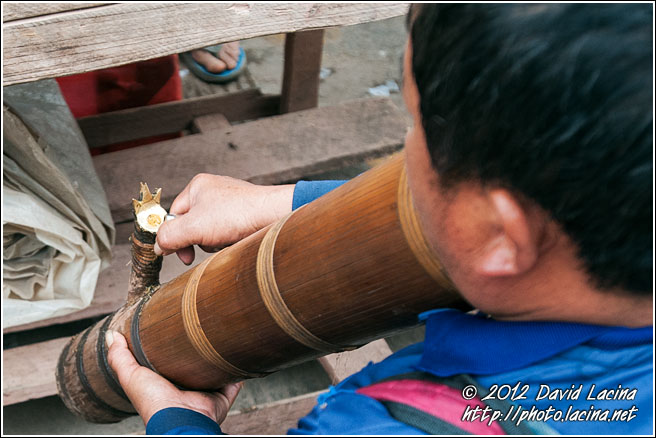 Lighting Water Pipe - Tribal Local Market, China