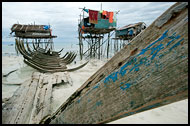 Shipwreck, Sea gypsies - Bajau Laut, Malaysia