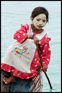 Bajau Laut Girl, Sea gypsies - Bajau Laut, Malaysia